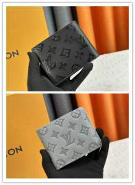 Picture of Louis Vuitton Wallets _SKUfw237148372fw